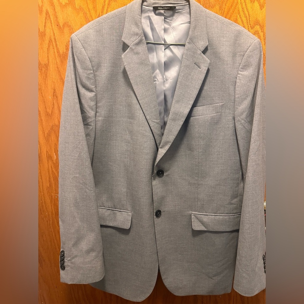 Banana Republic Men’s Gray Blazer 44R Tailored Fit 2 Button Sport Coat